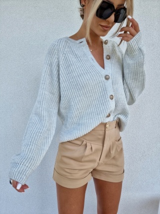 Sweter zapinany na ozdobne guziki GOLD szary - BY ME