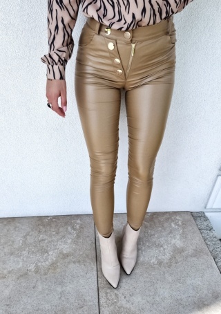 Spodnie woskowane ze złotymi guzikami SEVEN camel