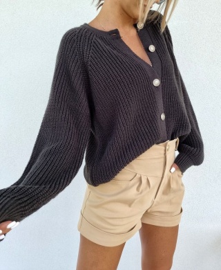 Sweter zapinany na złote guziki GOLD czarny - BY ME