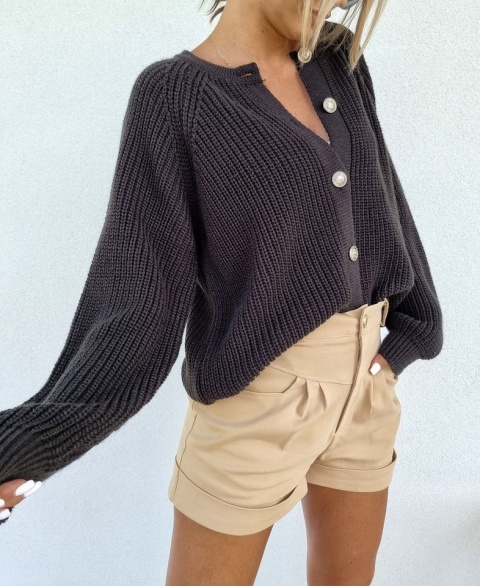 Sweter zapinany na złote guziki GOLD czarny - BY ME