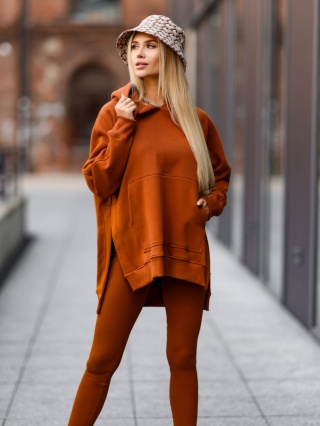 Bluza oversize z kapturem JODIE miedziany brąz - ME GUSTA