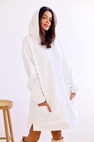 Długa bluza kangurka SHARON śmietankowa biel - ME GUSTA