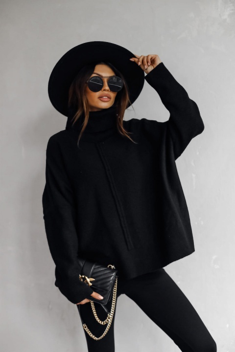 Golf z ozdobnym szwem NEVADA czarny - ME GUSTA