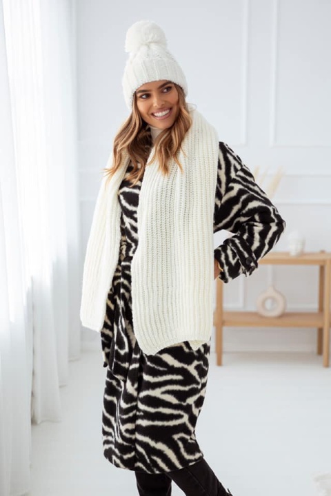 Komplet czapka i szal SWEET kremowy SEMPRE