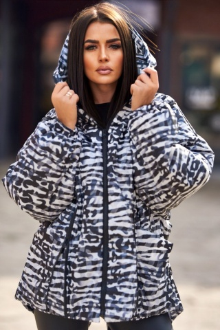 Kurtka z ozdobnymi zamkami w cętki biała - ME GUSTA