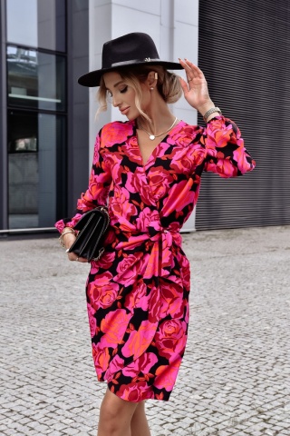 Sukienka z wiskozy o kopertowym kroju w róże WILD ROSES - XANA