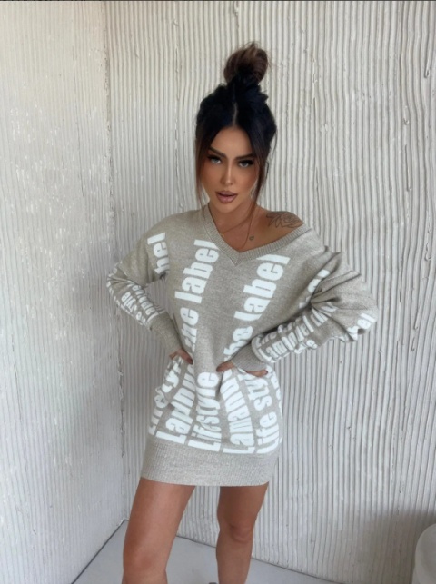 Sweter LOGOTYPE beż - LA MANUEL