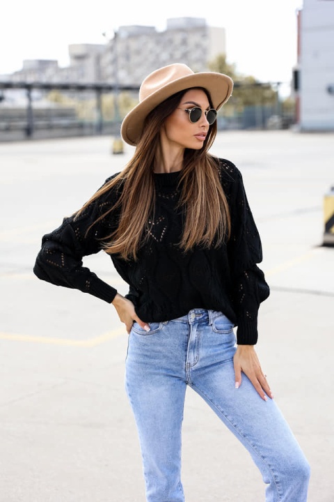 Sweterek ażurowy HOLLOW czarny - ME GUSTA