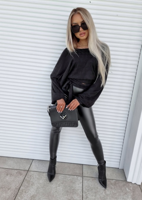 Dwustronny kopertowy sweter czarny - BY ME