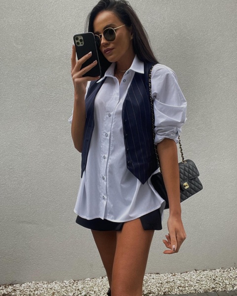 Kamizelka na guziki granatowa PARIS La Milla