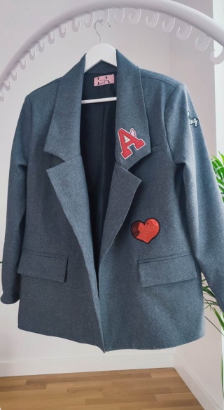 Marynarka MY BOYFRIEND z naszywkami LA MILLA