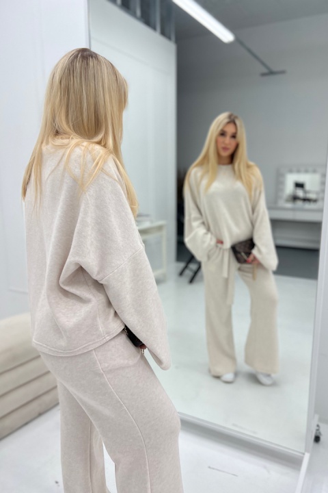 Sweterkowy komplet BG LOOSE kolor beżowy Brandenburg Couture