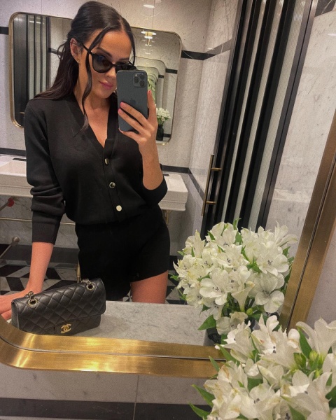 Komplet dzianinowy sweterkowy kardigan i szorty czarny La Milla