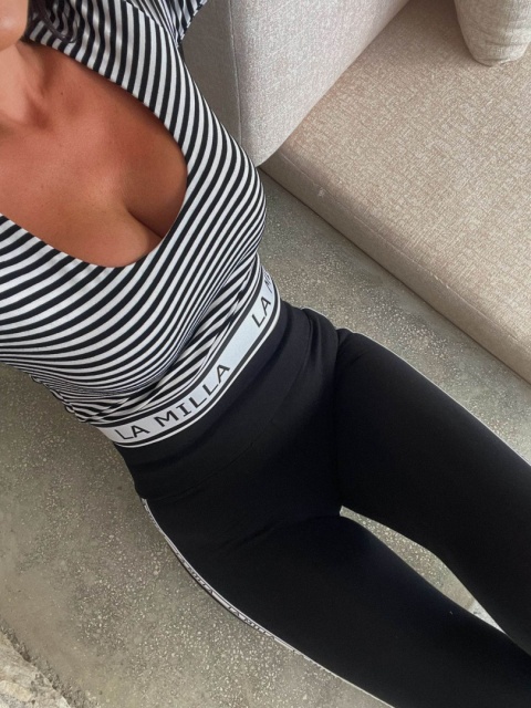 Legginsy z lampasem czarne La Milla