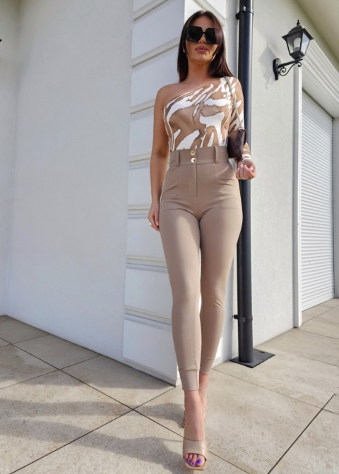 Bluzka Jedno Ramię – beżowa By me