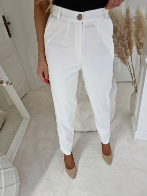 Pants CLASSY – ecru By Me Pants CLASSY – ecru By Me