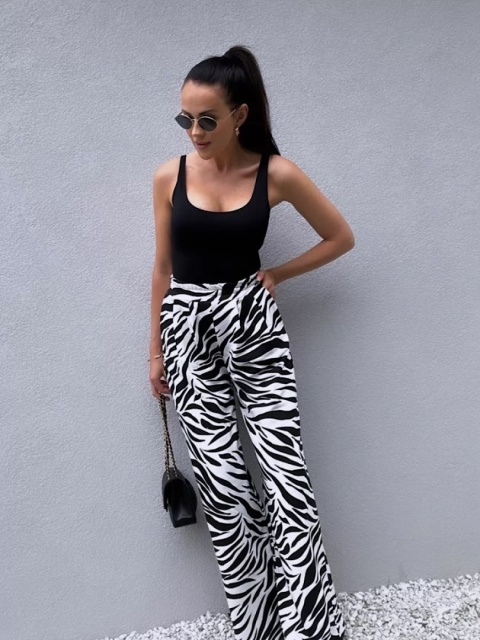 Szerokie spodnie dresowe HIGH STANDARDS zebra La milla