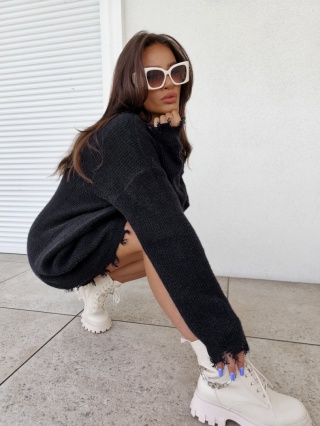 Sweter SAVE czarny By Me