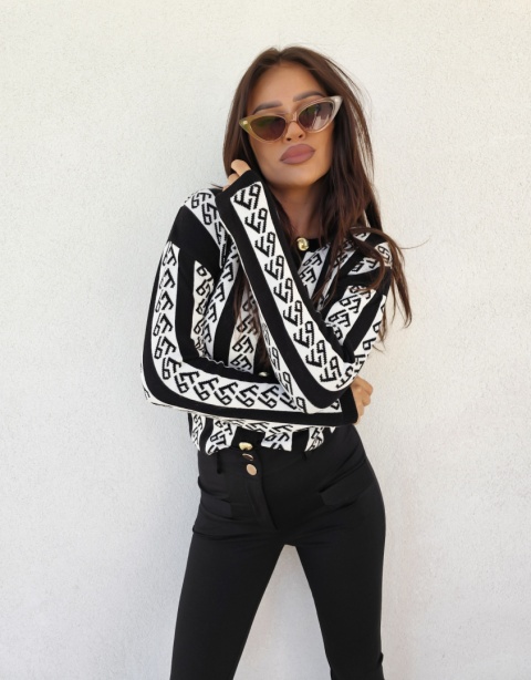 Sweter z kaszmirem VOGUE – czarny By Me