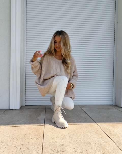 Sweter CLASSIC oversize beż By Me