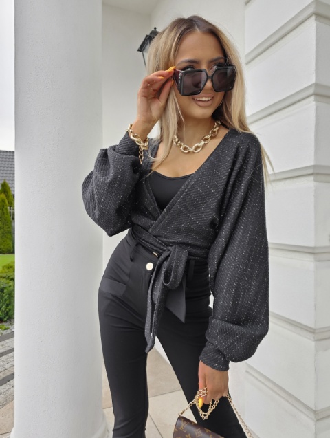 Sweter Kimono czarne ze złotą nitką By Me