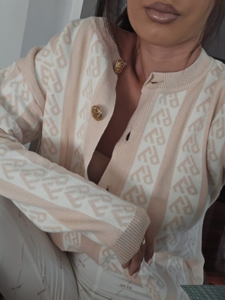 Sweter z kaszmirem VOGUE – jasny beż By Me