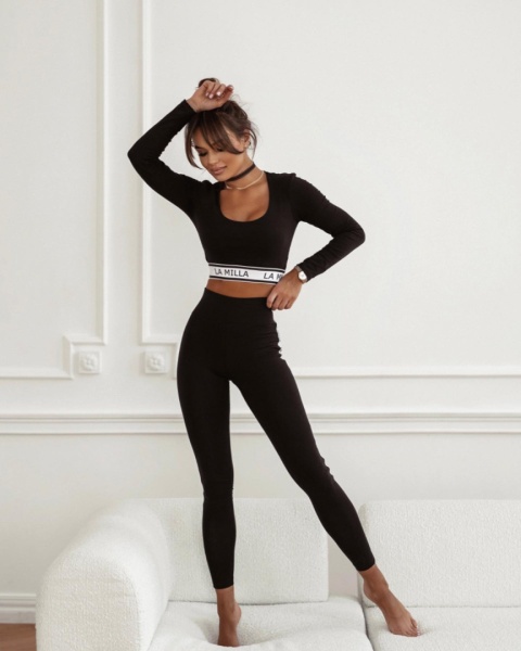 Top gładki z logowaniem czarny La Milla