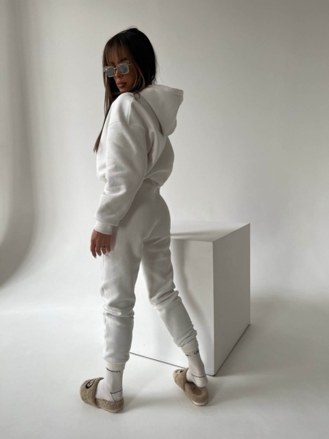 Komplet FAR AWAY ecru La Manuel