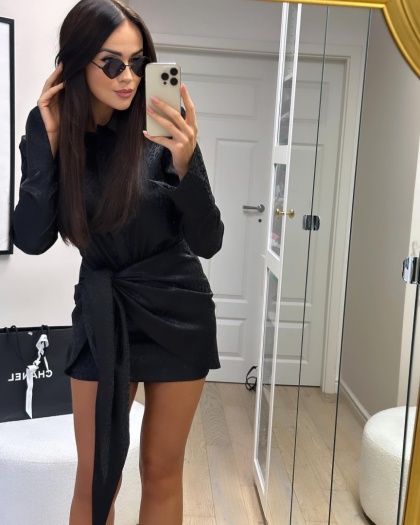 Satynowa sukienka mini MONA czarna La Milla