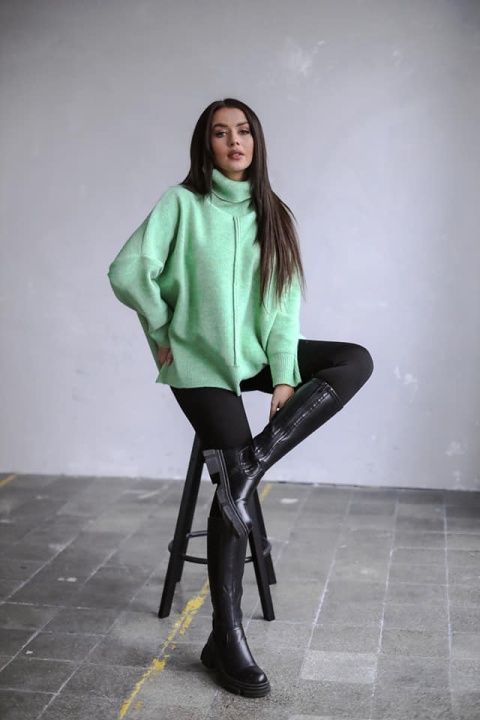 Golf z ozdobnym szwem NEVADA zielony - ME GUSTA