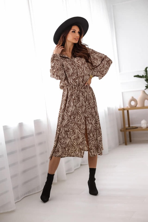 Sukienka satynowa w zwierzęcy wzór KATIE - ME GUSTA