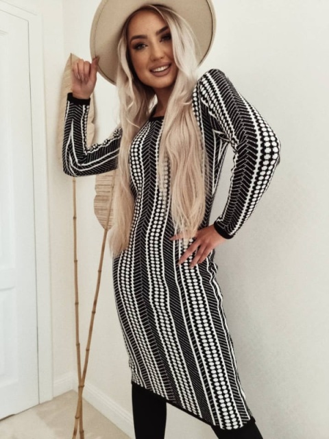 Sukienka z domieszką kaszmiru CASHMERE czarna - BY ME