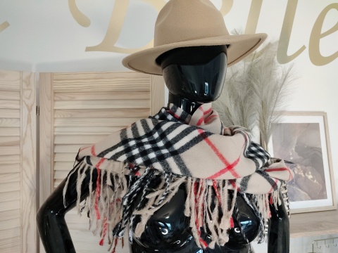 Trójkątna chusta szal w kratę LONDON