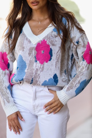 Żakardowy sweter w kwiaty LILY kremowy - ME GUSTA