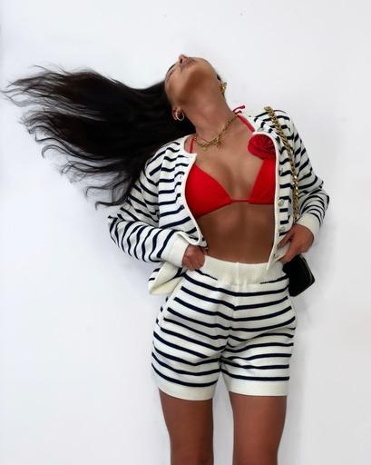 Komplet dzianinowy w paski PREMIUM La Milla