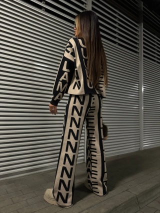 Komplet sweterkowy HARMONY czarny La Manuel