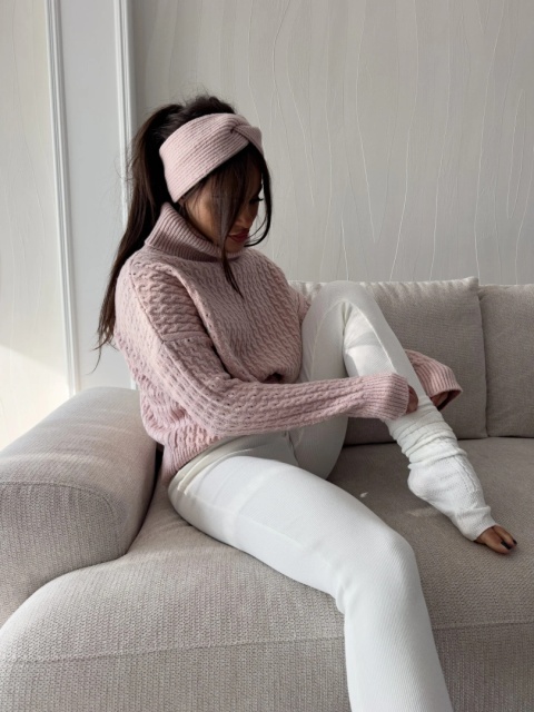 Sweter golf INKO - puder róż By Me