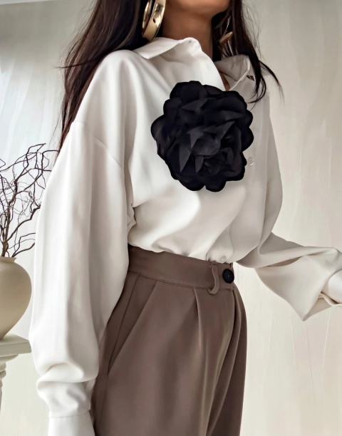 Koszula OVER ecru z kwiatem By Me