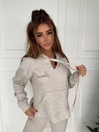 Dzianinowy dres w prążek TENDER beż - LA MANUEL