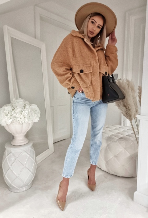 Kożuszek z kieszeniami camel - BY ME