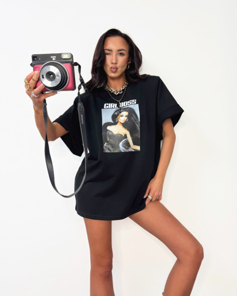 T-shirt GIRL BOSS czarny La Milla