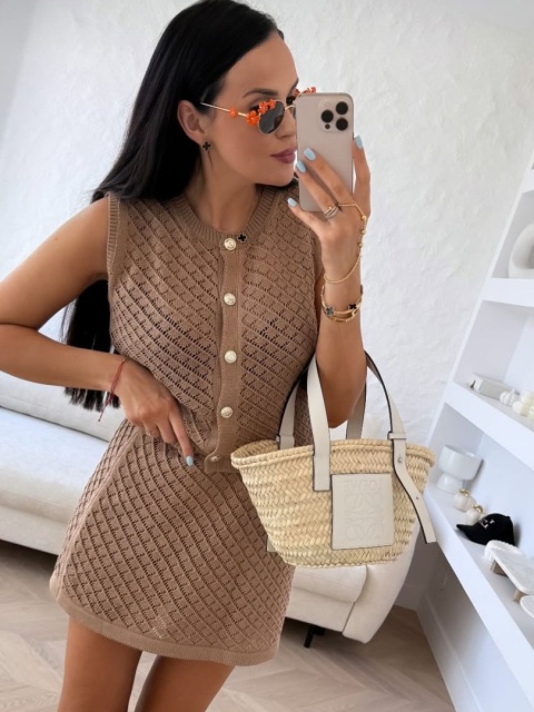 Komplet dzianinowy ze spódniczką opalony La Milla