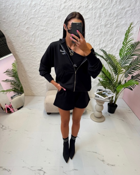 Komplet dresowy bluza i szorty czarny La Milla Komplet dresowy bluza i szorty czarny La Milla