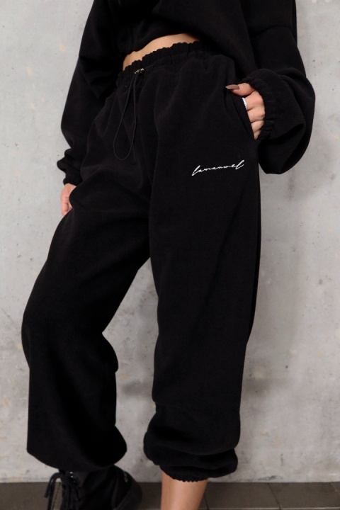 Komplet bluza i spodnie THEME czarny La Manuel