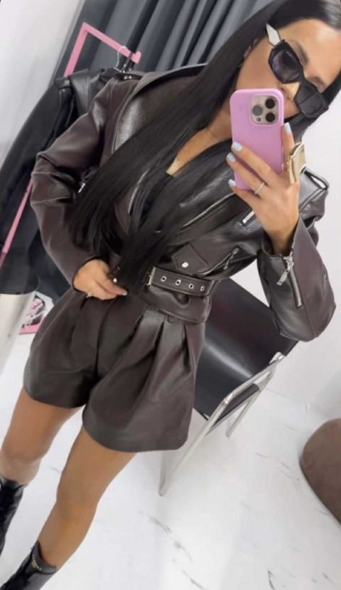 Kurtka ramoneska z kapturem czekoladowa La Milla Kurtka ramoneska z kapturem czekoladowa La Milla