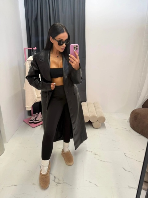 Długi płaszcz ze skóry ekologicznej czarny La Milla