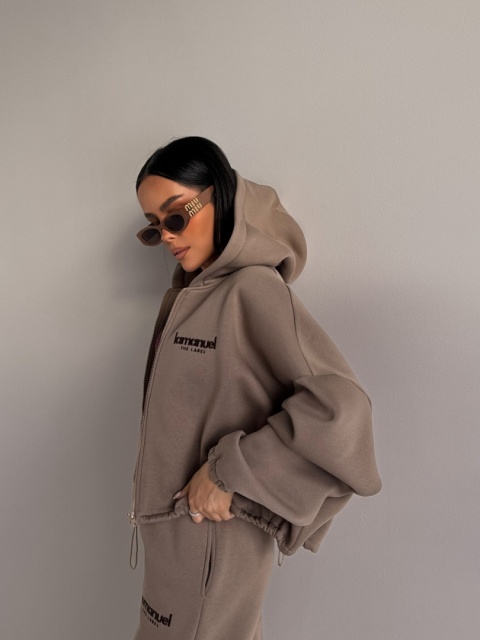 Dres CREAMY beż bluza i spodnie La Manuel