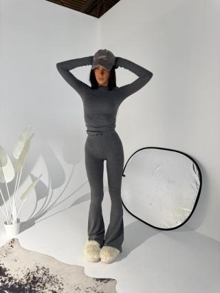 Komplet ORIGIN top i legginsy grafit La Manuel