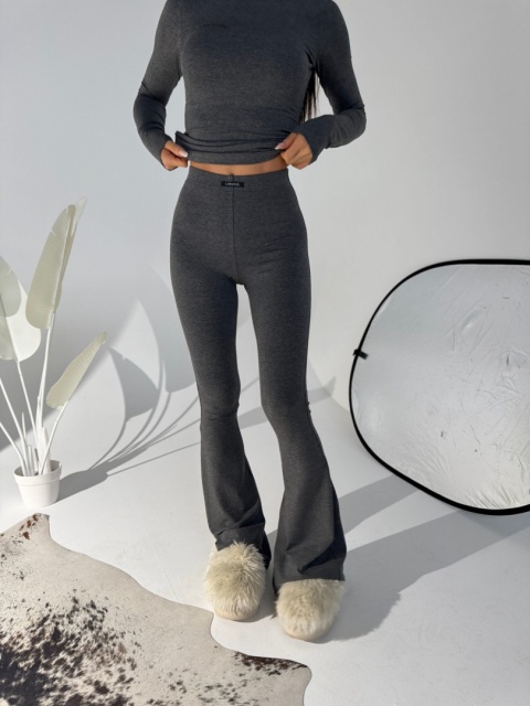 Komplet ORIGIN top i legginsy grafit La Manuel