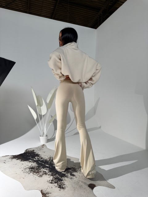 Komplet ORIGIN top i legginsy vanilla La Manuel